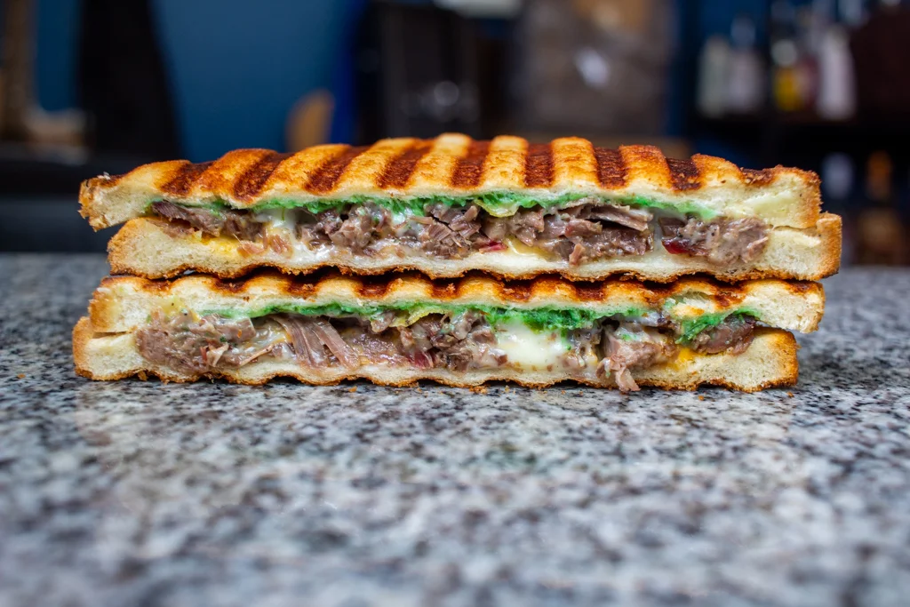 Hunter Beef Sandwich